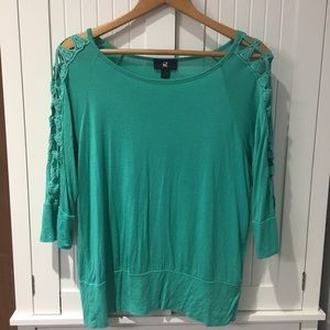 Ladies cold shoulder top
